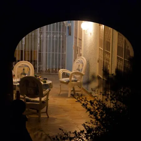 Montemar فندق مبيت وإفطار