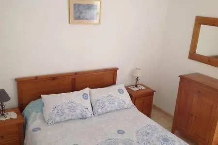 Alojamento de Acomodação e Pequeno-almoço Montemar Alicante